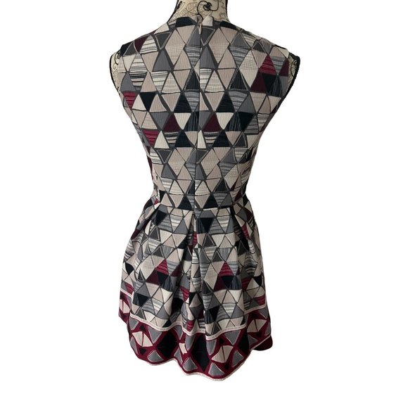PINKYOTTO New York Patterned A Line Dress Sz S - Picture 5 of 7